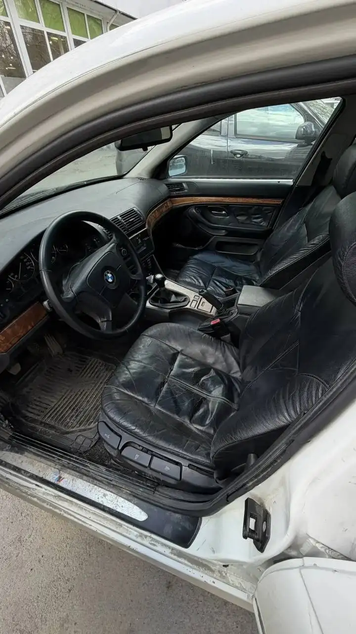 Продам BMW 5 series (E39) 1998 г. - Легковые автомобили (Авто) в Екатеринбург