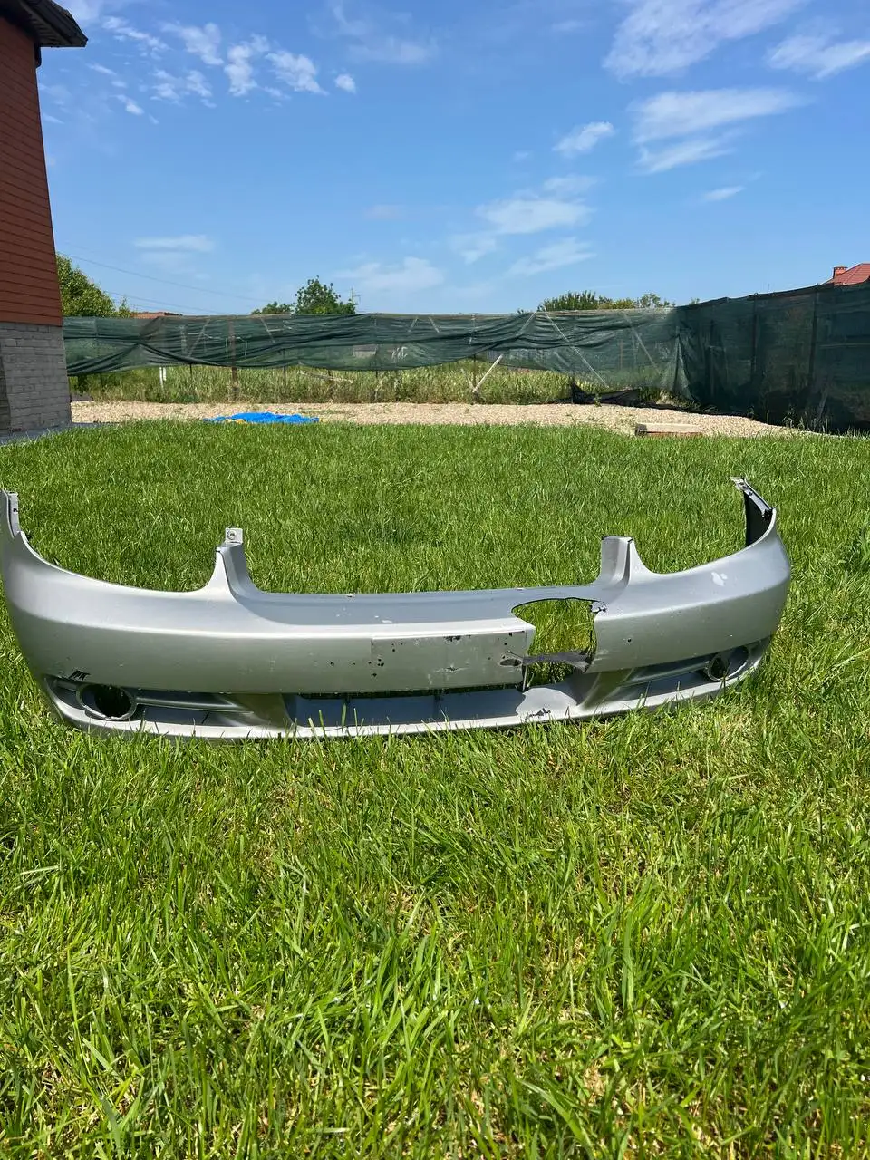 Продам Б/У передний бампер на Хендай Соната Тагаз - Кузовные детали (Запчасти) в Краснодар