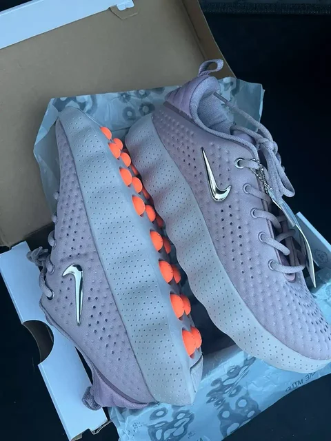 Продам новые кроссовки NIKE, размер 43 - Одежда в Краснодар