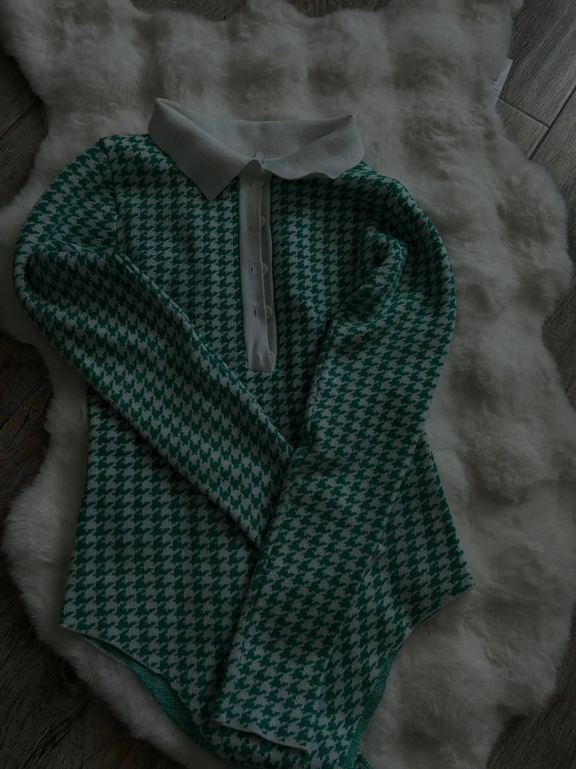 Продам женскую и мужскую одежду: боди, шорты, брюки, юбка, кофта, платье, штаны - Верхняя одежда и аксессуары (Одежда) в Самара