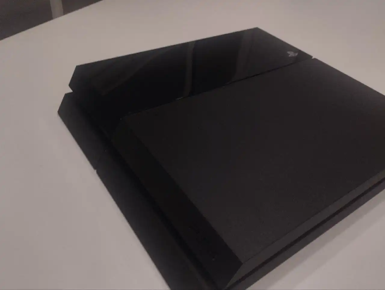 Продам PlayStation 4 - Игровые приставки (Электроника) в Самара