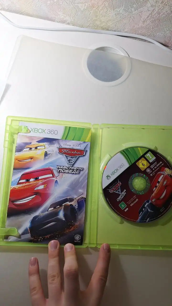 Продам диск Тачки 3 на Xbox 360 - Игры для консолей (Электроника) в Самара