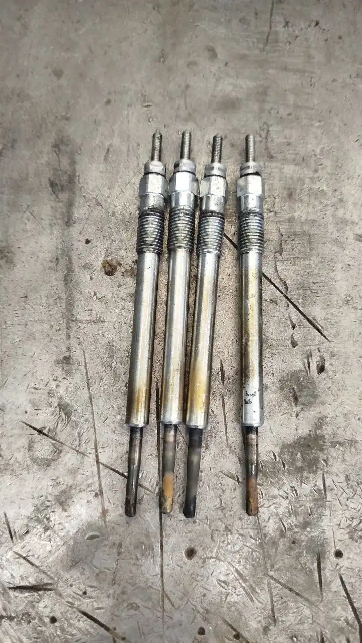 Топливный насос высокого давления и запчасти для Toyota Avensis 2.0 - Автозапчасти (Запчасти) в Самара