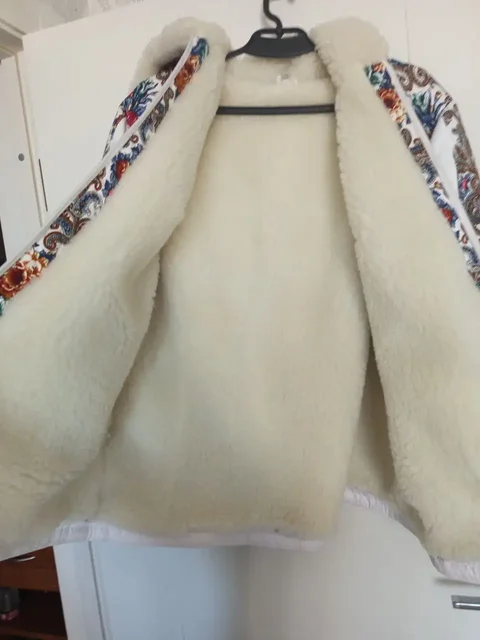 Продам женскую куртку размер 50 - Одежда в Самара