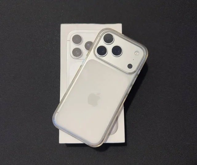 Продажа айфона 1 128гб в отличном состоянии - Акустика в Самара