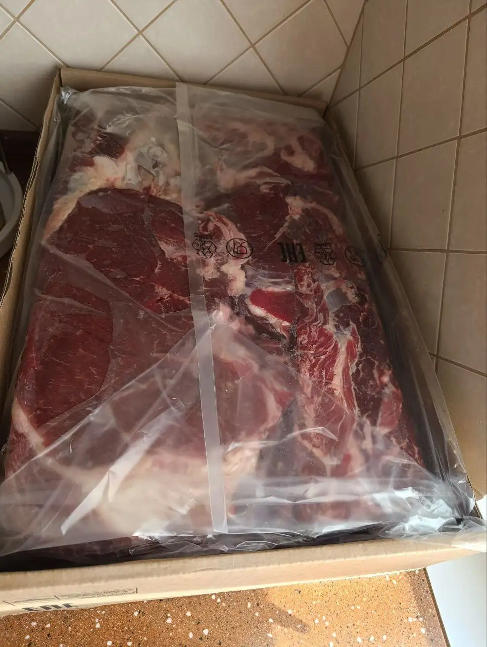 Говядина безкостная глубокой заморозки - Продукты питания (Барахолка) в Самара