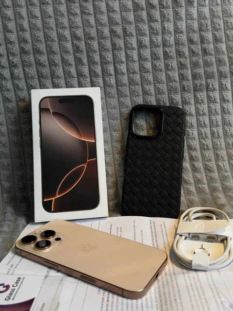 iPhone 16 Pro 128 ГБ в отличном состоянии - Стабилизаторы в Самара