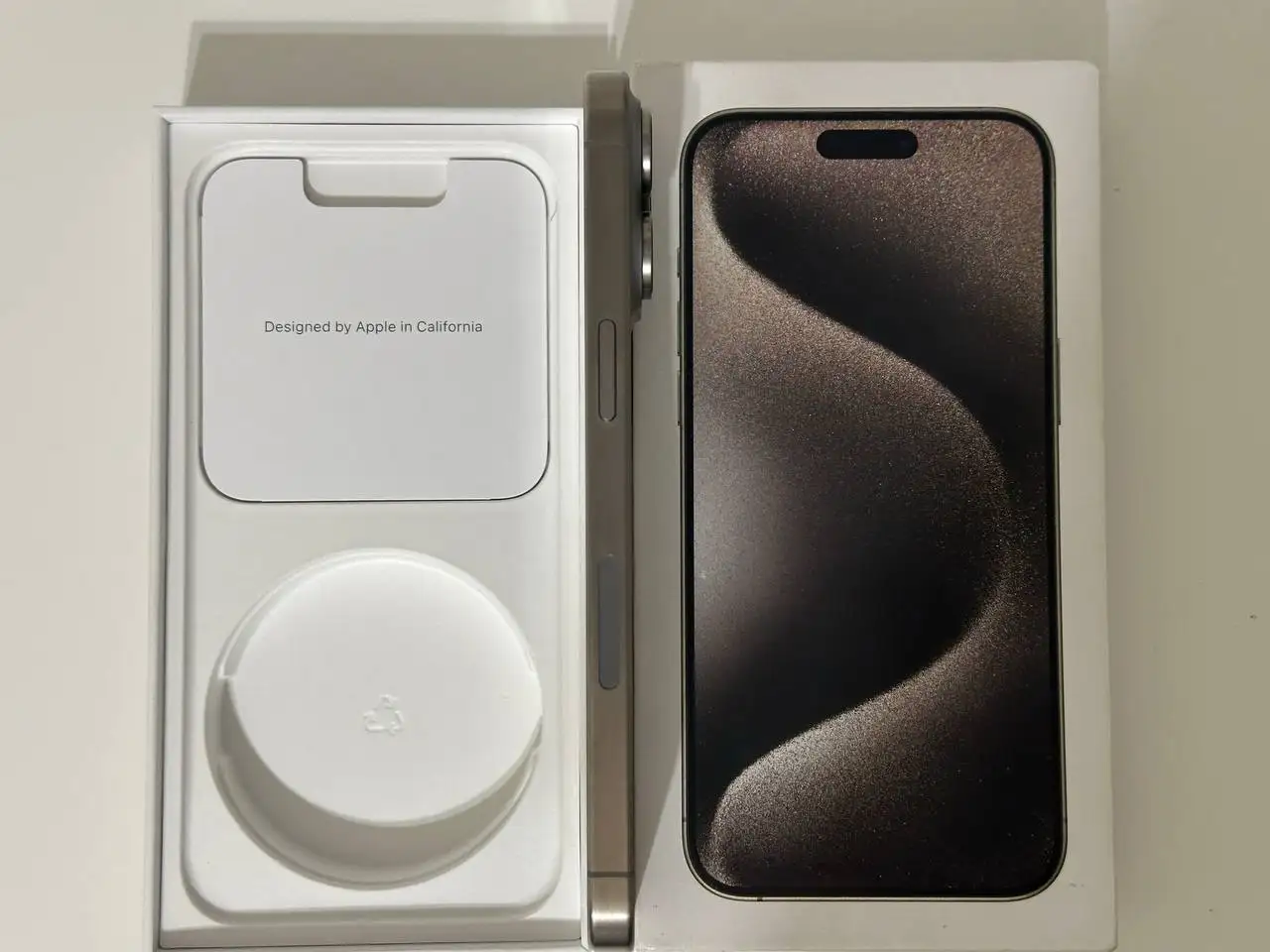 Продаю iPhone 15 Pro Max 256гб в отличном состоянии - Смартфоны (Электроника) в Самара