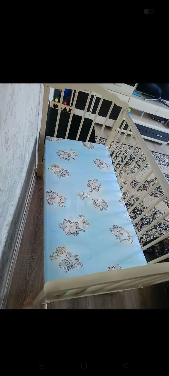 Продается детская кроватка с матрасом - Кроватки (Товары для детей) в Самара