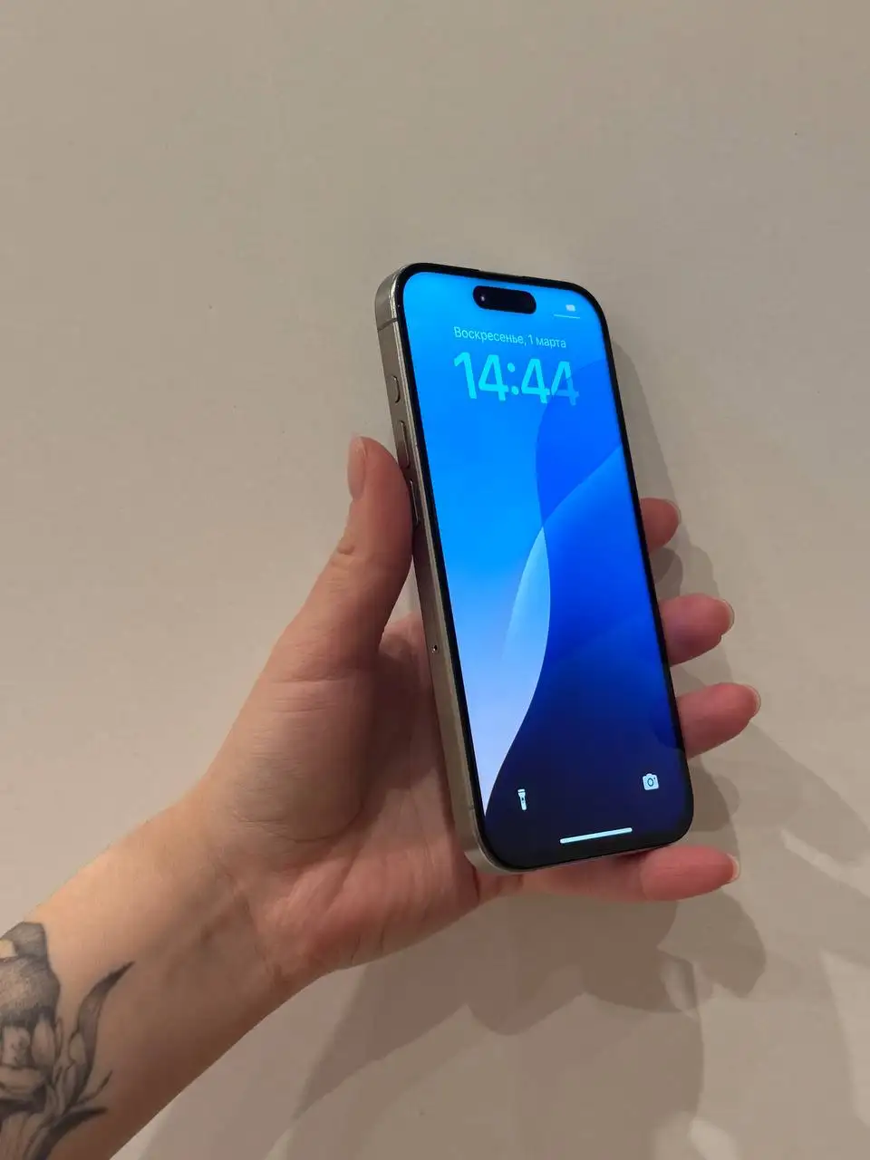 Продажа iPhone 15 Pro и iPhone 14 Pro Max - Смартфоны (Электроника) в Самара