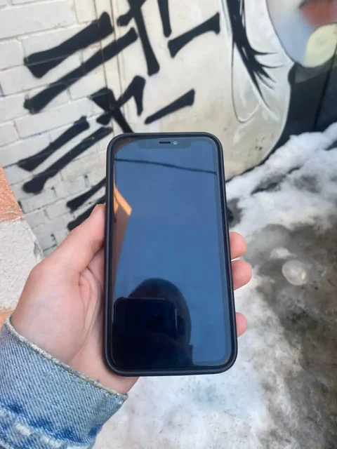 Айфон 11 128 ГБ в комплекте с чехлом и коробкой - Вейпы и электронные сигареты в Самара