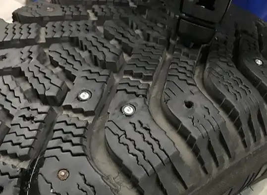 Дошиповка зимних шин в Самаре, Ж/Д район - Шиномонтаж (Услуги) в Самара