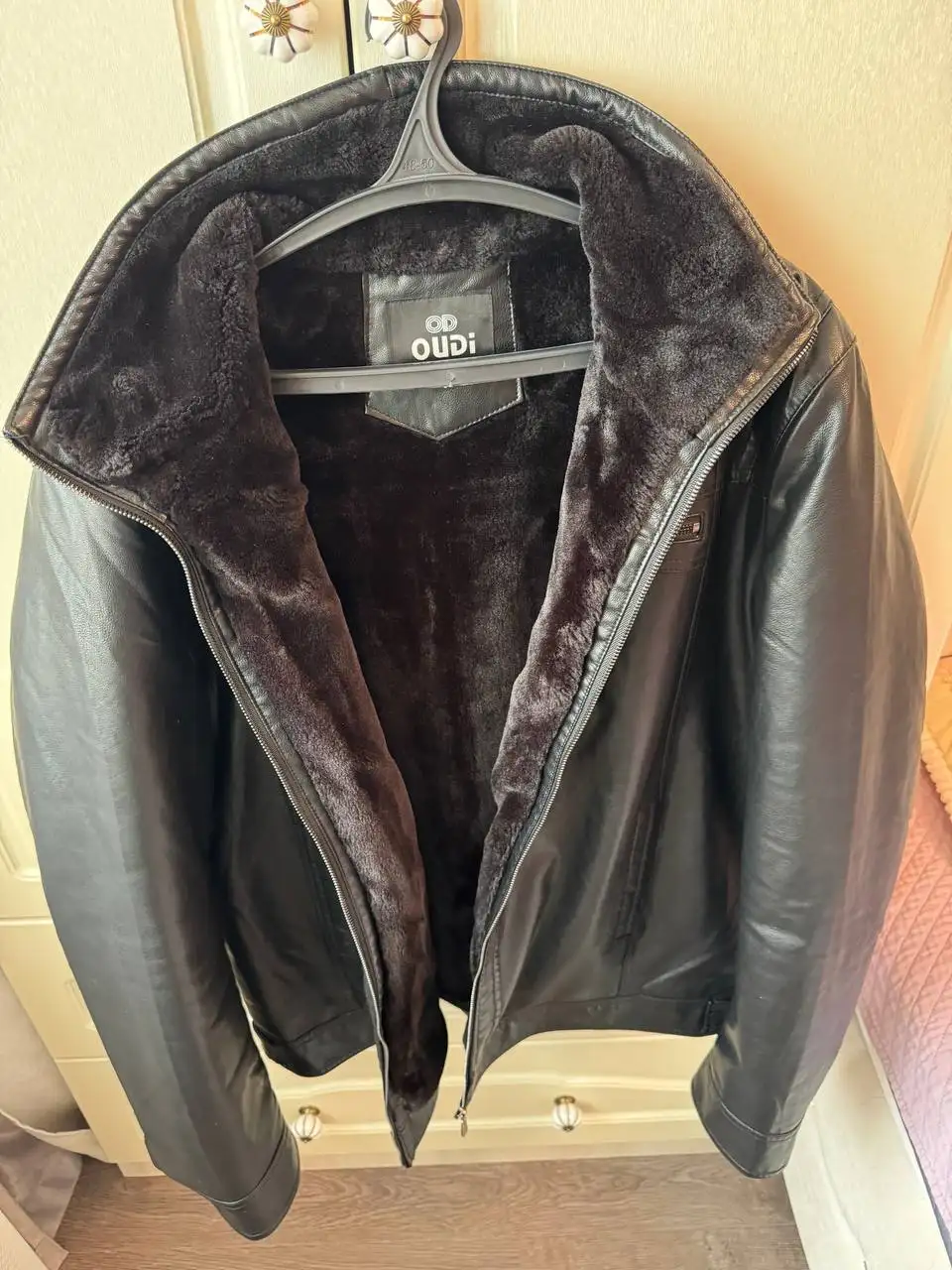 Теплая зимняя куртка с мехом внутри размер 64 - Верхняя одежда (Одежда) в Самара