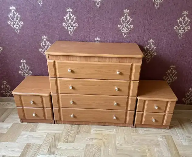 Комод и две тумбочки - Мебель (Барахолка) в Самара