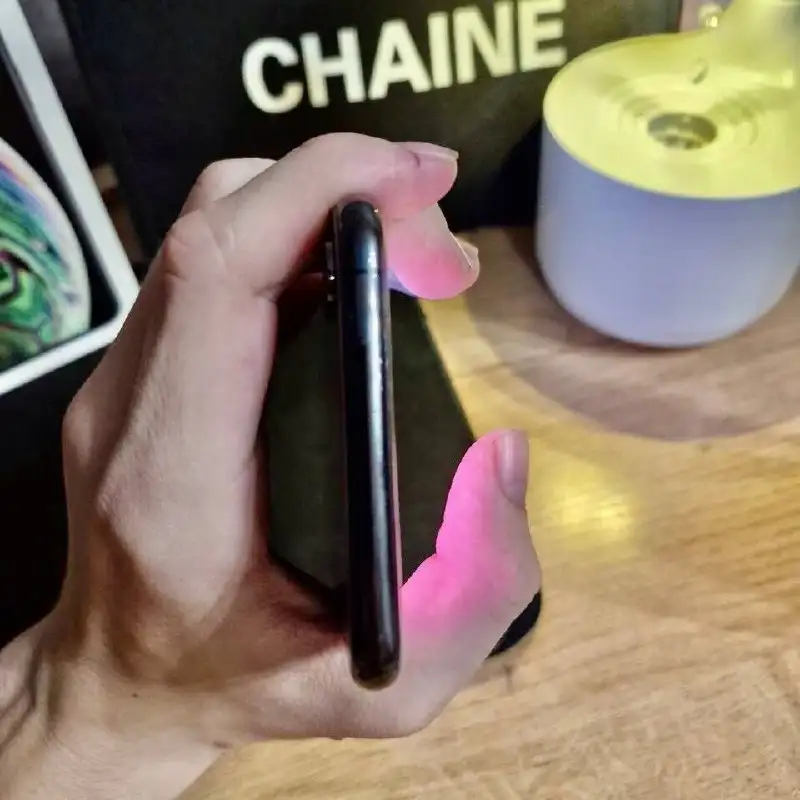 iPhone XS Max 64 GB в хорошем состоянии - Смартфоны (Электроника) в Самара