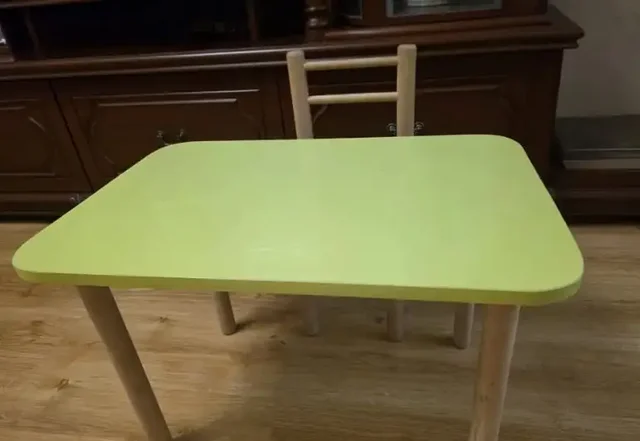 Детский столик и стульчик - частное объявление в Самара