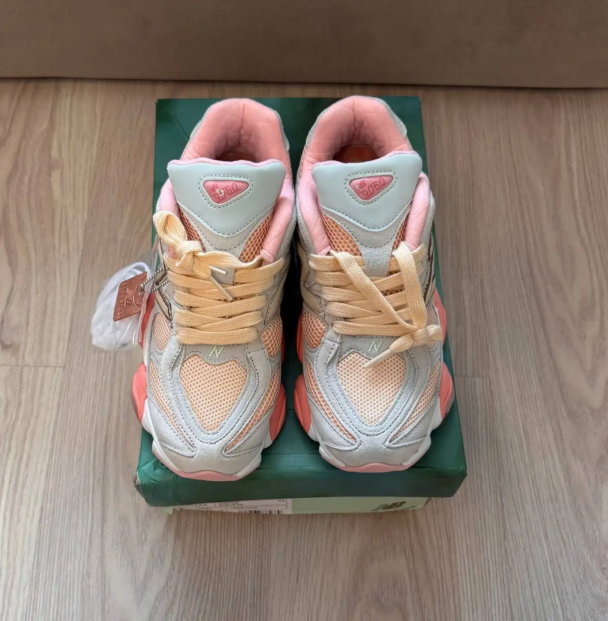 Продажа новых кроссовок размер 39 - Обувь (Одежда) в Самара