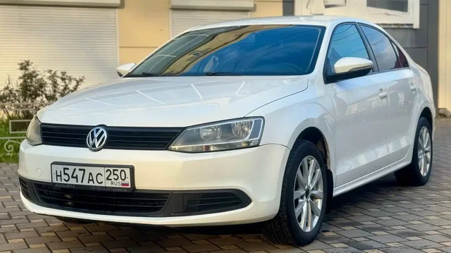 Volkswagen Jetta 2012 года - Выкуп авто в Михайловка