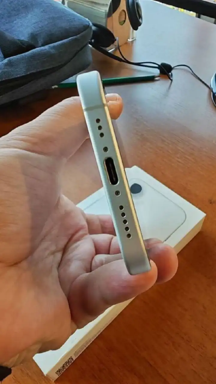 iPhone 16 в идеальном состоянии - Смартфоны (Электроника) в Самара