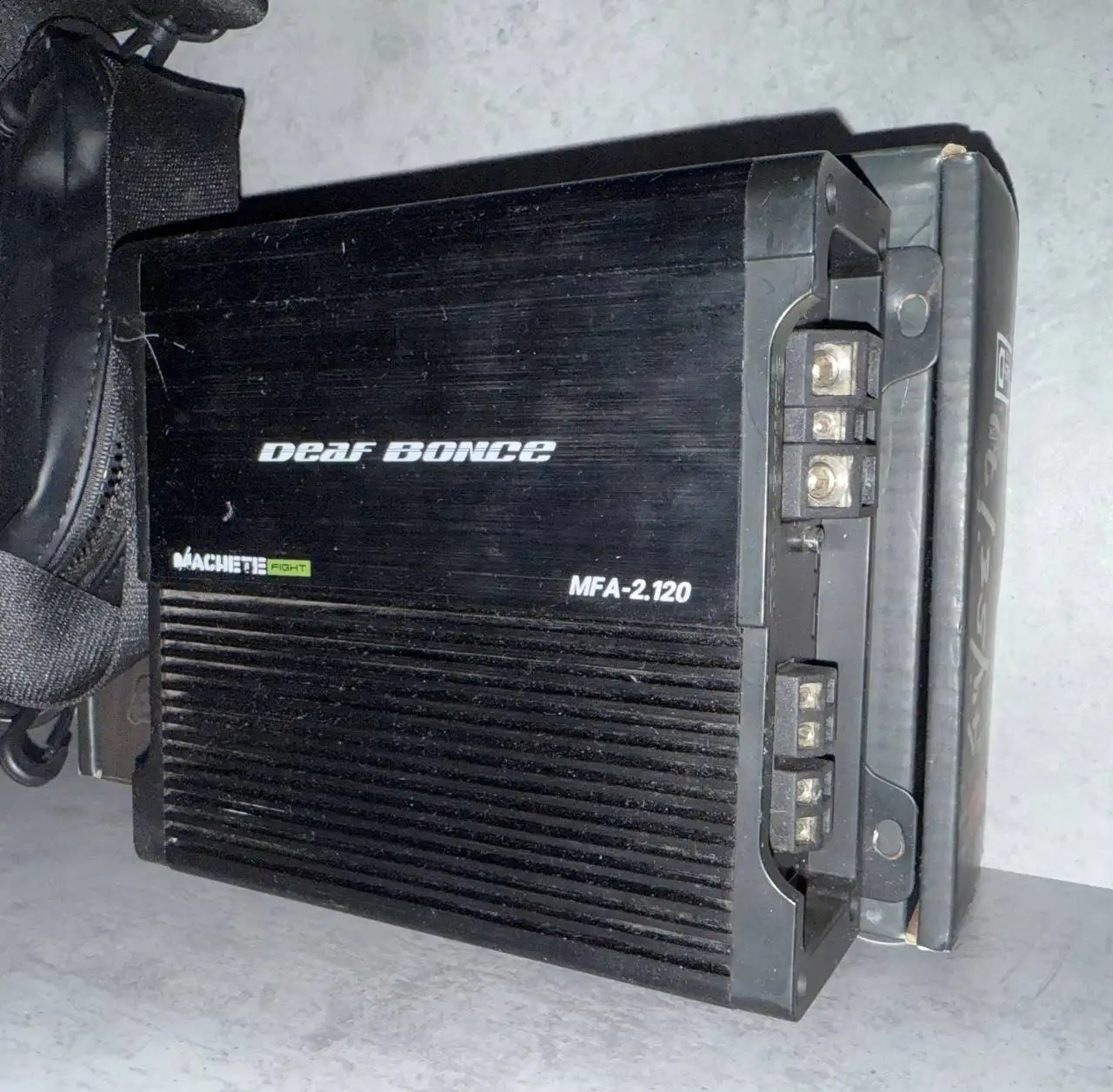 Продам усилитель - Аудиотехника (Электроника) в Самара