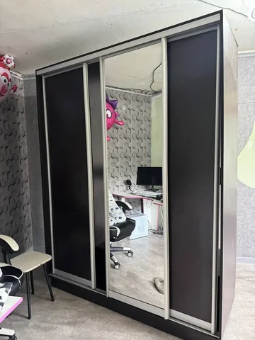 Продам трехстворчатый шкаф-купе - частное объявление в Самара