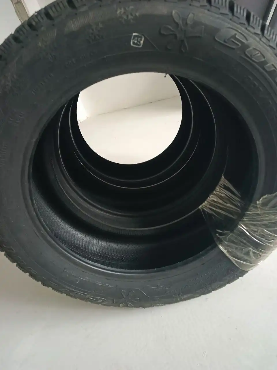 Новые зимние шипованные шины Cordiant Polar 2 205/55/r16