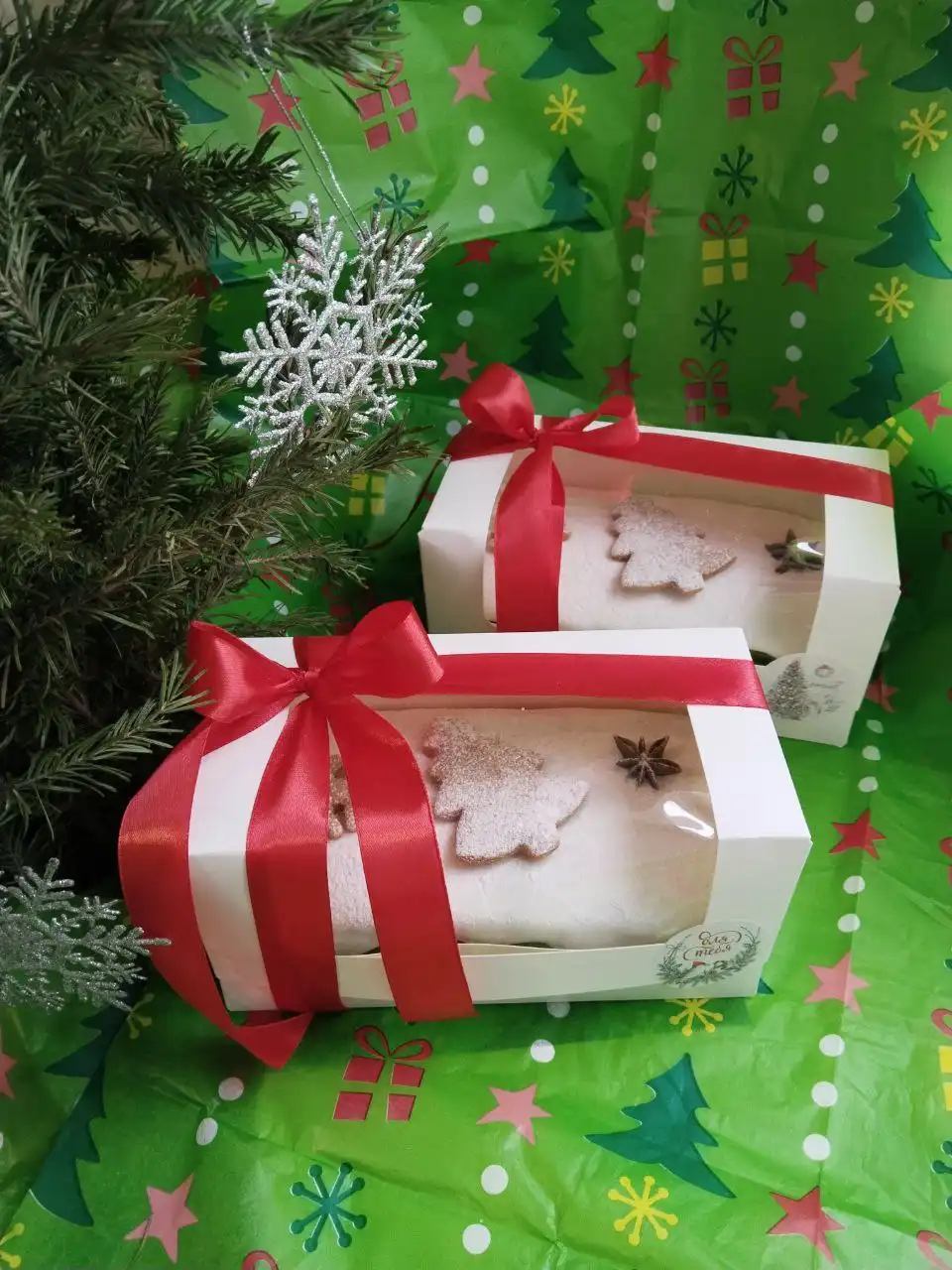 Праздничные ромовые кексы с сухофруктами и маршмэллоу