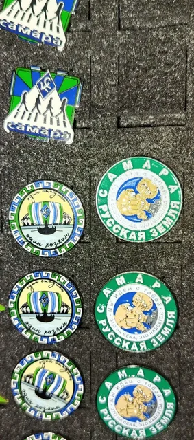 Значки ФК Крылья Советов - Барахолка в Самара