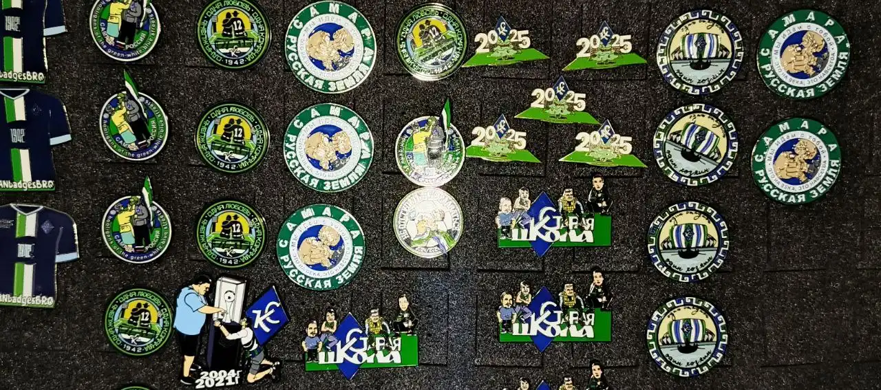 Значки ФК Крылья Советов