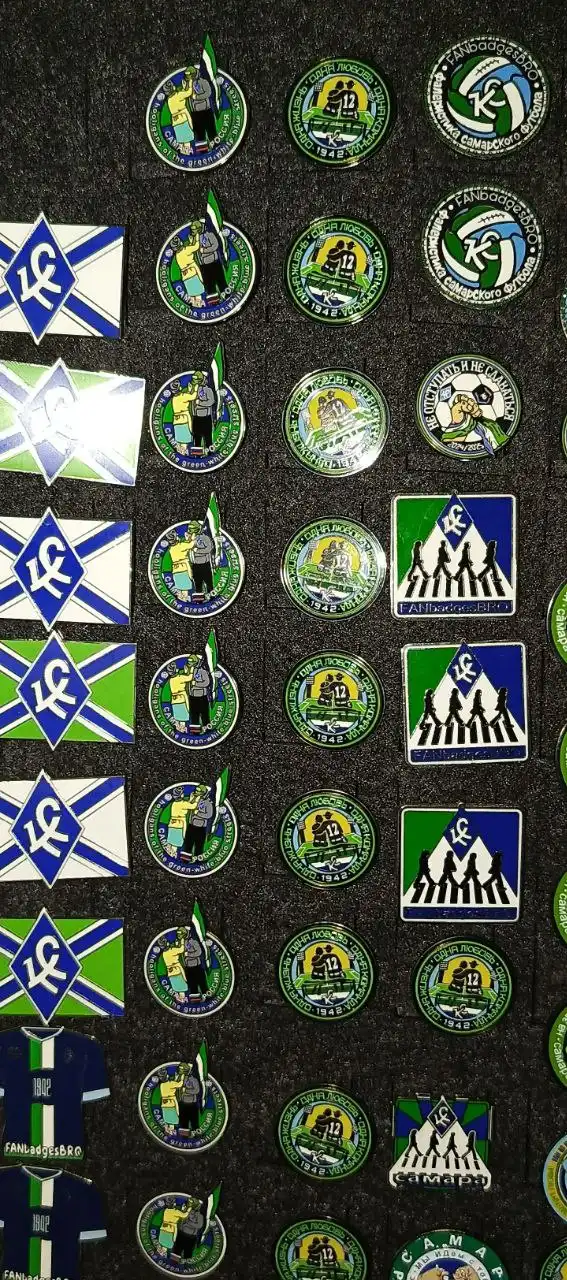 Значки ФК Крылья Советов