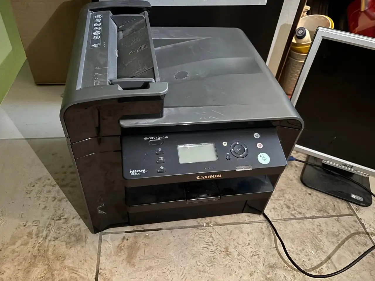 Продажа вещей с фото по адресу Комсомольская 7