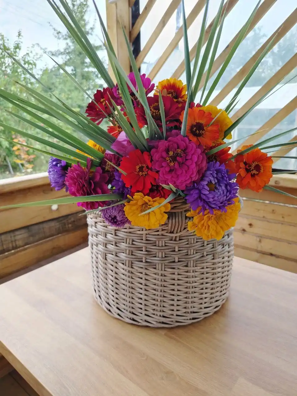 Мастер-класс по плетению из искусственного ротанга в Самаре