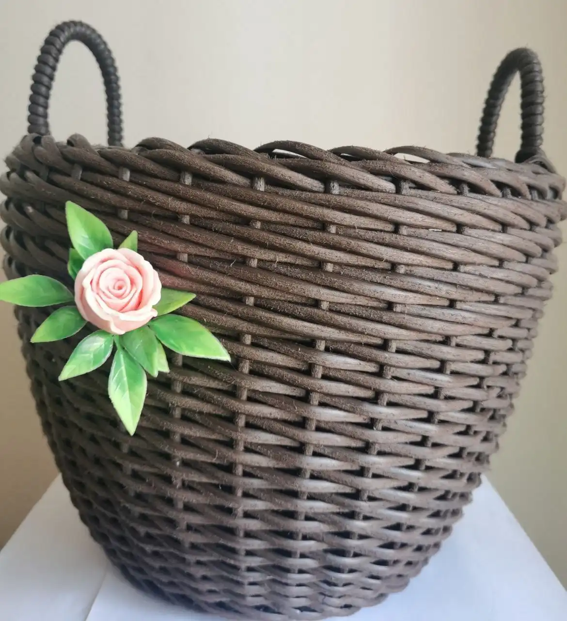 Мастер-класс по плетению из искусственного ротанга в Самаре