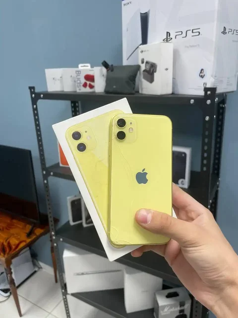 iPhone 11 128 GB с неработающим Face ID - Электроника в Самара