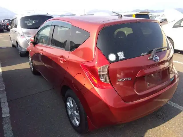 Продажа NISSAN NOTE E12 2014 года с пробегом 39 000 км - Авто в Владивосток