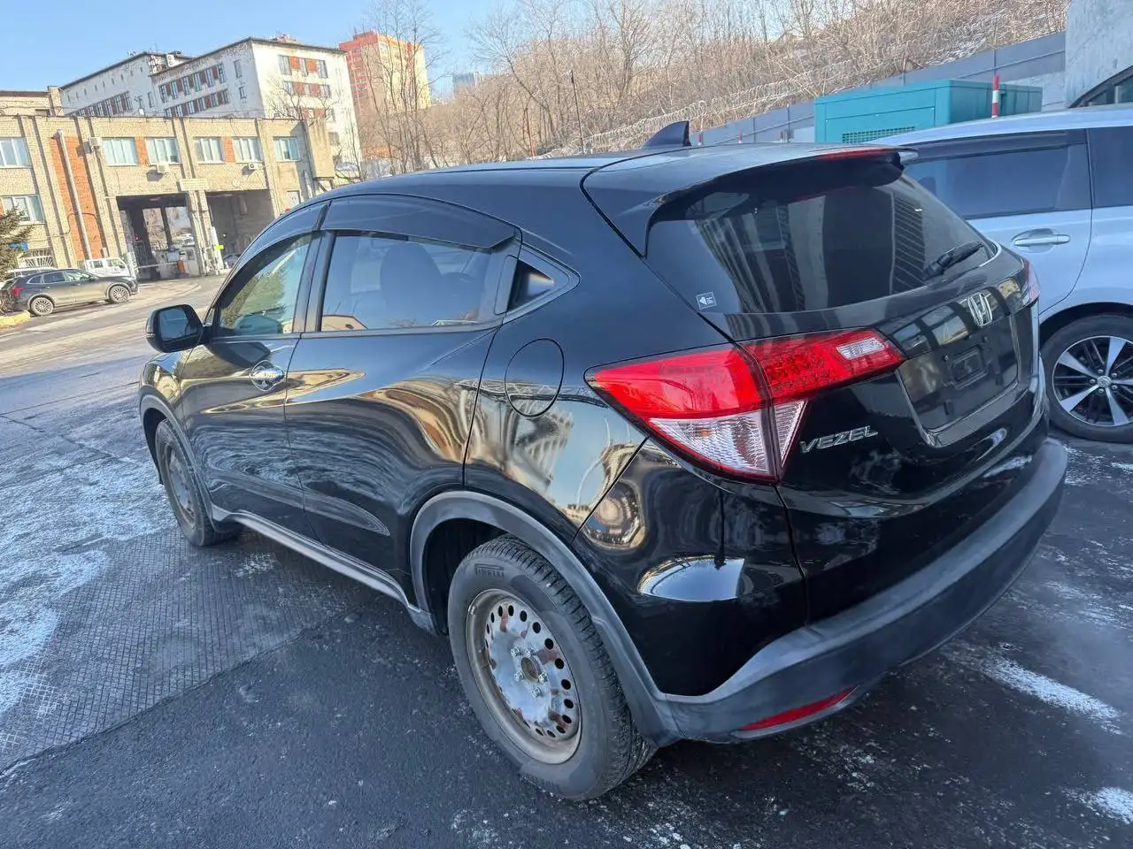 Автомобили с СВХ: Toyota Wish, Corolla, Honda Vezel - Авто в Krasnoyarsk