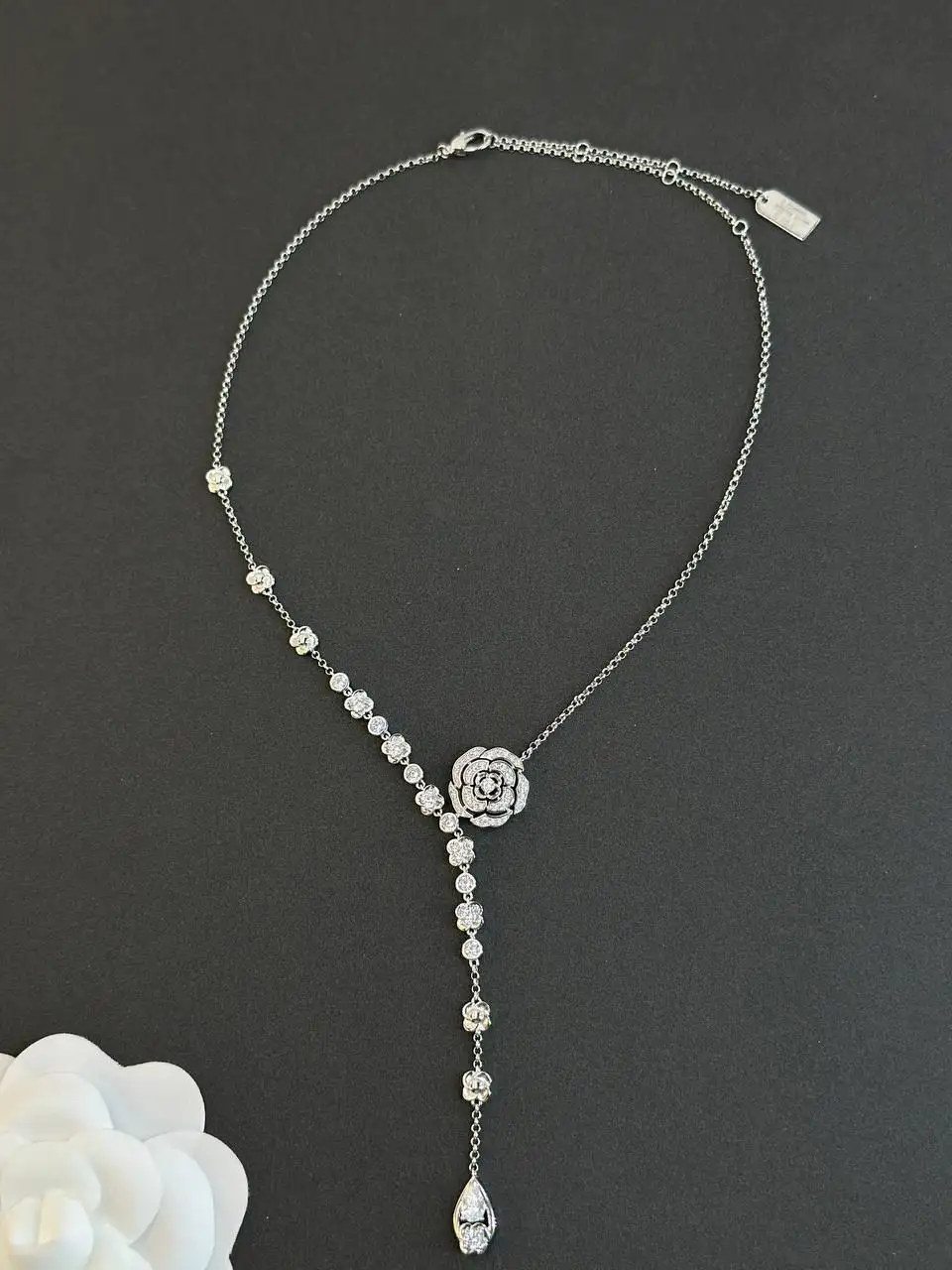 Скидка на украшения к 8 марта - Украшения (Одежда) в Москва