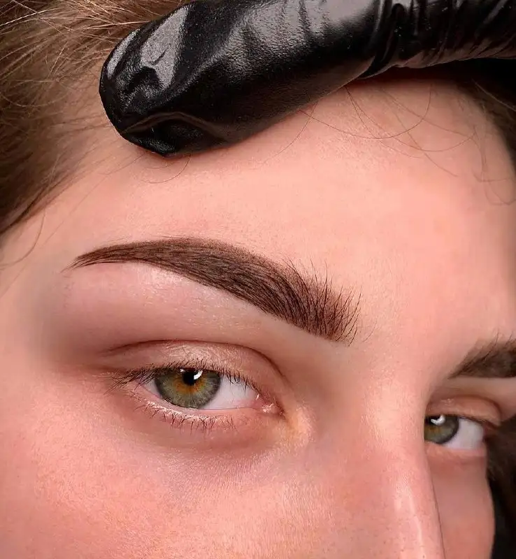 Ищу моделей на перманентный макияж бровей - Косметология (Услуги) в Москва