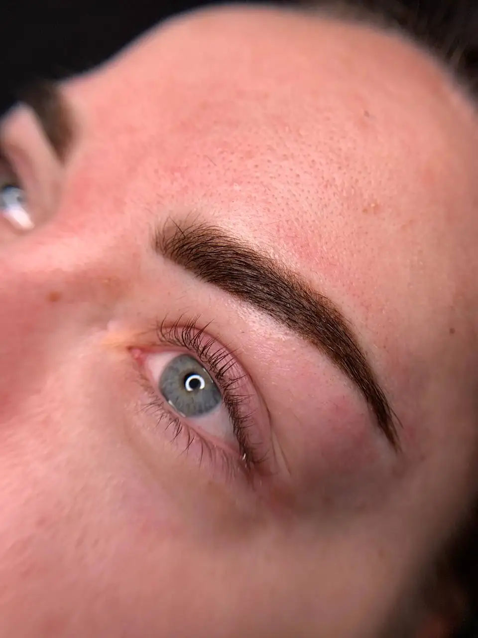 Ищу моделей на перманентный макияж бровей - Косметология (Услуги) в Москва