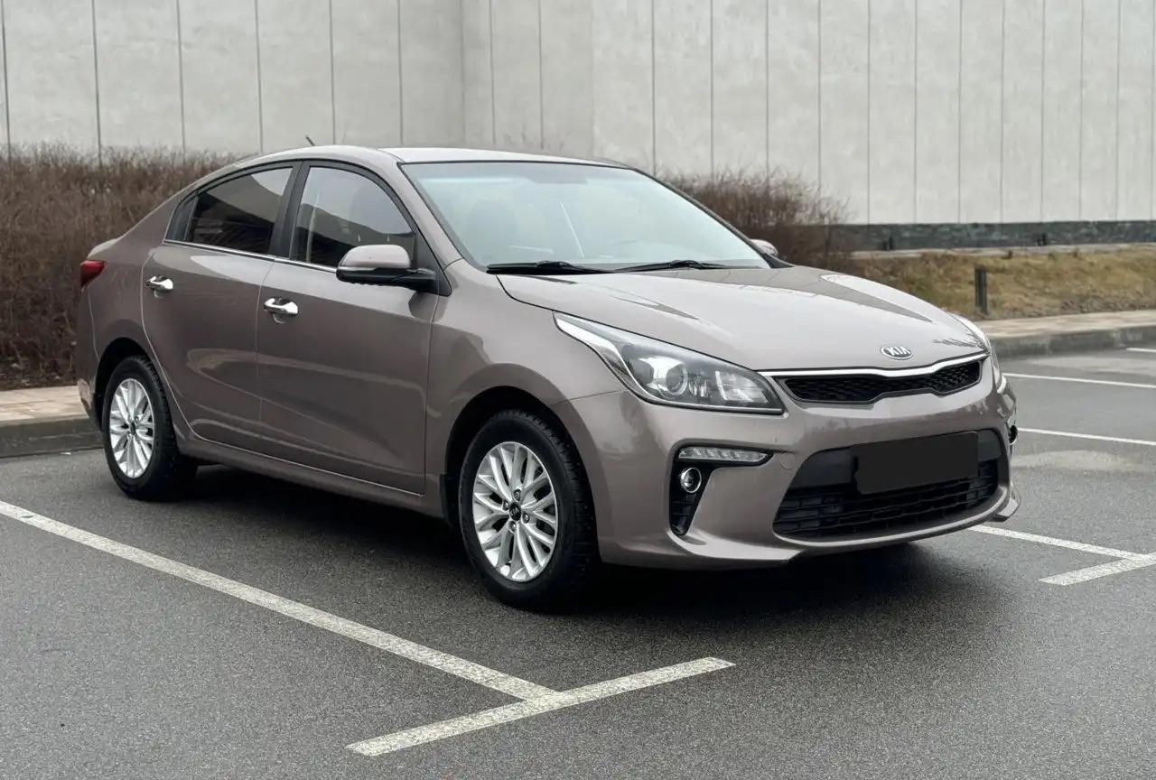 Kia Rio 2017 1.6 AT