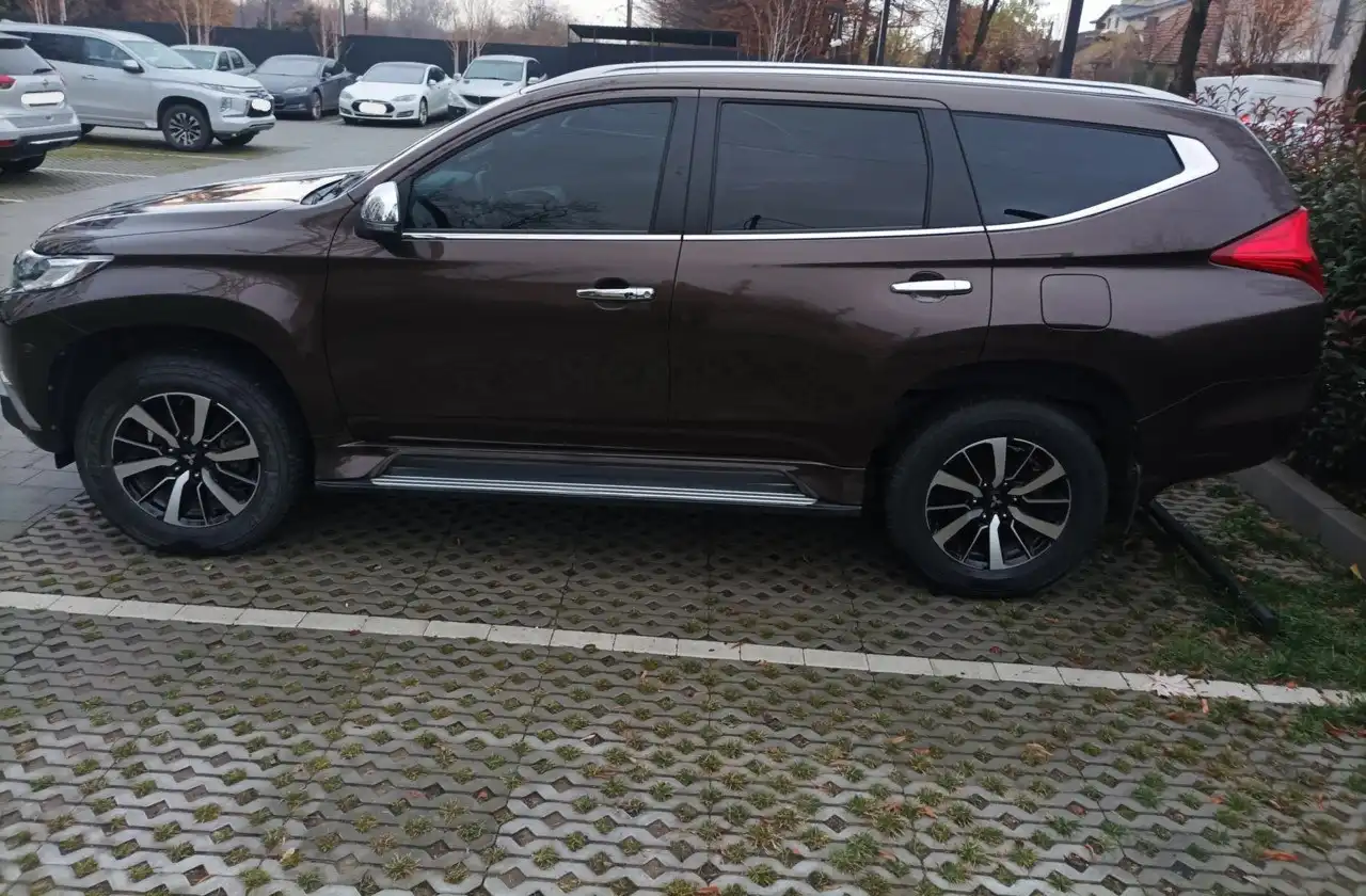 Mitsubishi Pajero Sport 2018