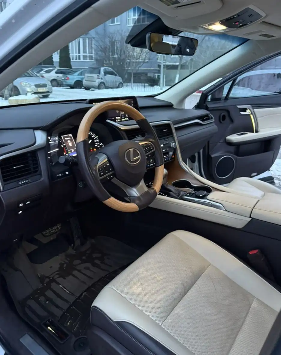 Lexus RX 350 2018 - Легковые автомобили (Авто) в Махачкала