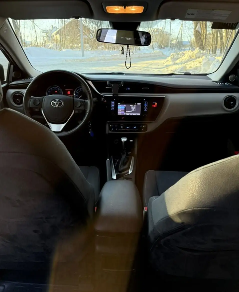 Toyota Corolla 2018 1.8 бензин автомат - Легковые автомобили (Авто) в Махачкала