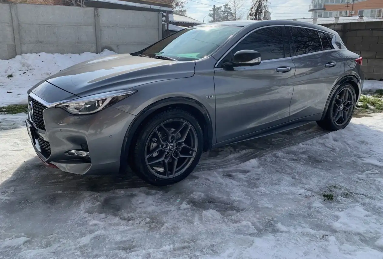 Infiniti QX30 2.0 AT Sport - Авто в Махачкала