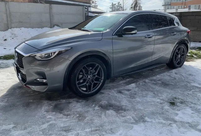 Infiniti QX30 2.0 AT Sport - Кроссовер в Махачкала