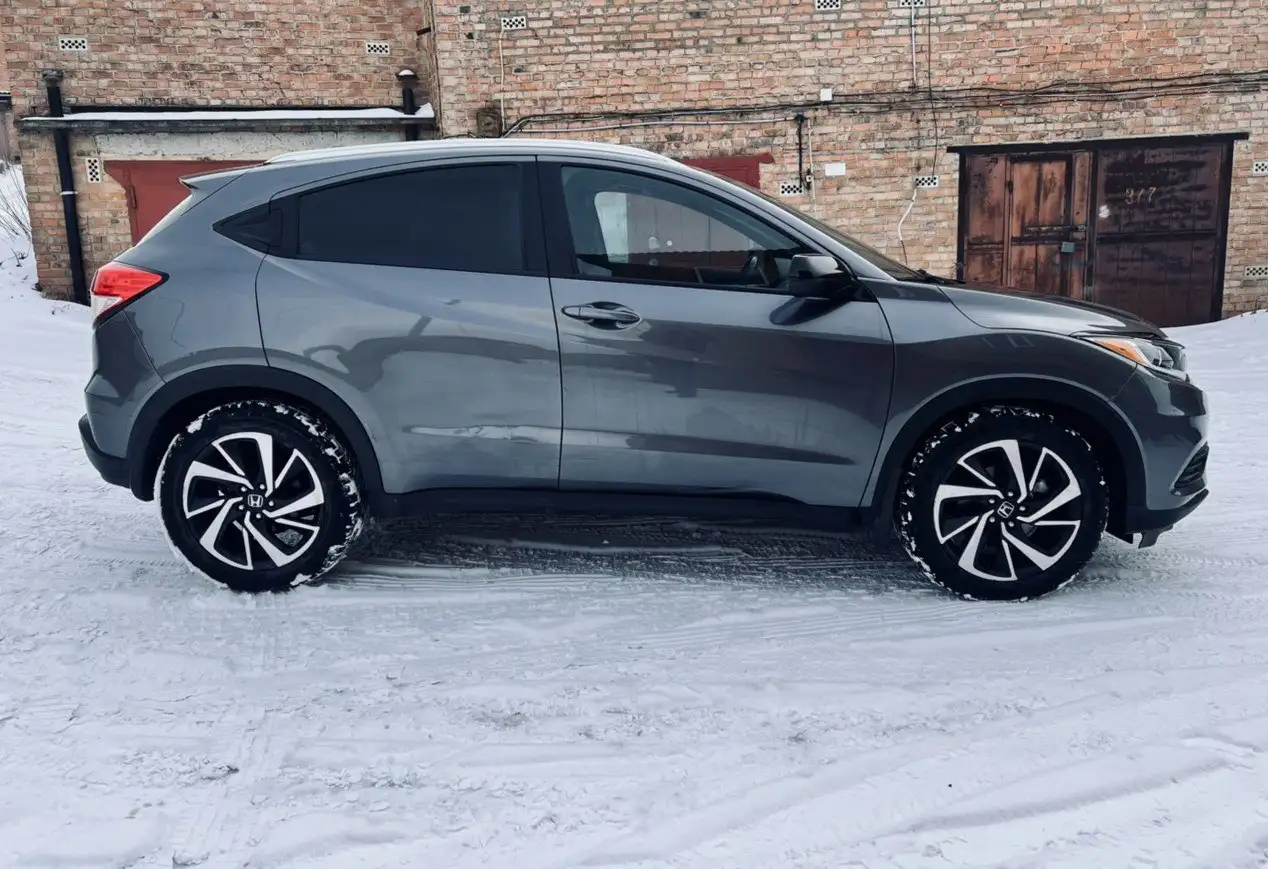Продам Honda HR-V 1.8 AT - Кроссовер (Авто) в Махачкала