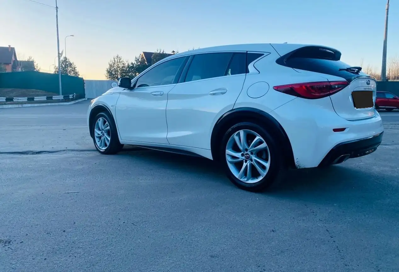 Infiniti QX30 2017 года, 2.0 AT, турбо - Авто в Махачкала