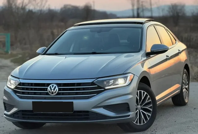 Volkswagen Jetta 2017 - Микроавтобусы в Махачкала