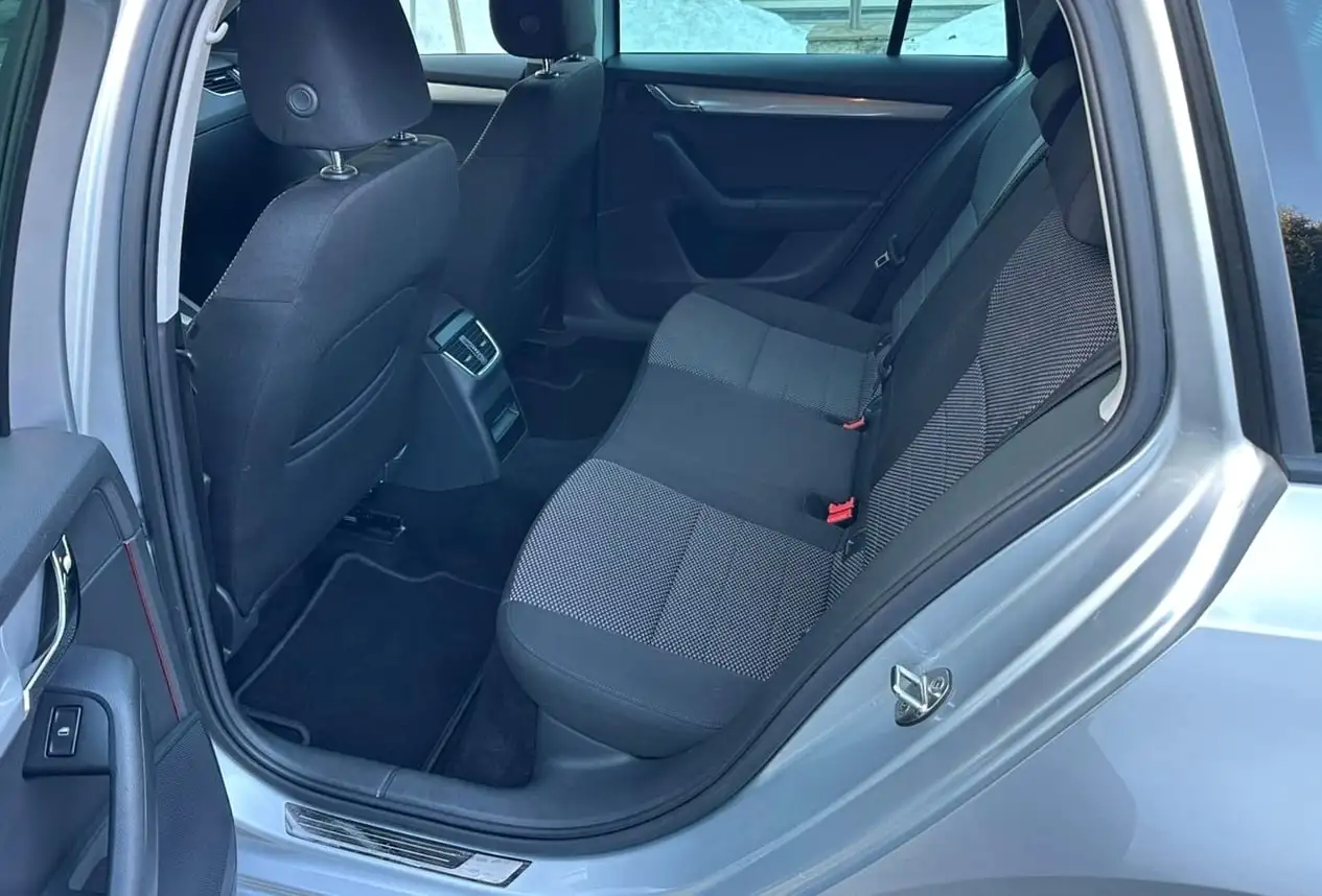 Продажа Skoda Octavia универсал - Легковые автомобили (Авто) в Махачкала