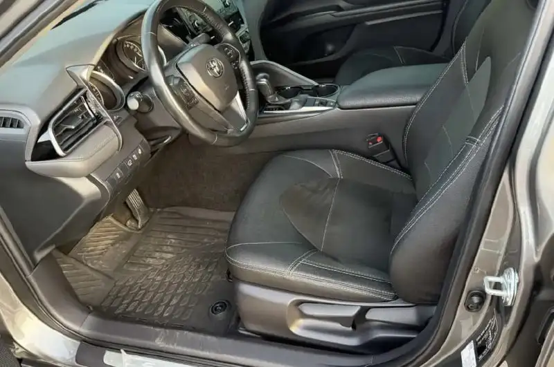 Продажа Toyota Camry 2021 года - Легковые автомобили (Авто) в Махачкала